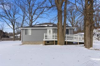 3812 N Saginaw Road, Midland, MI 48640