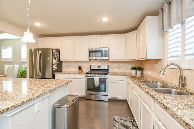 3018 Persimmon Grove, Richmond, TX 77469