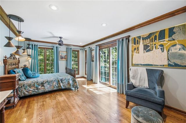 11101 BELLEVIEW Avenue, Kansas City, MO 64114