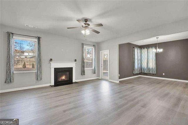 124 Freedom Drive, Acworth, GA 30102