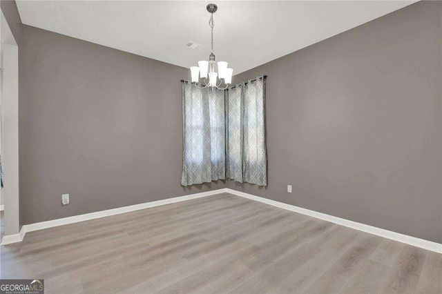 124 Freedom Drive, Acworth, GA 30102