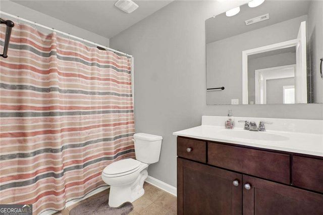 124 Freedom Drive, Acworth, GA 30102