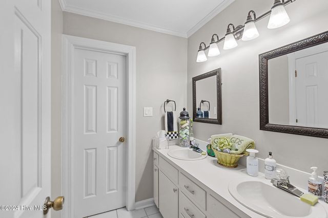 802 Westminster Lane, Kinston, NC 28501