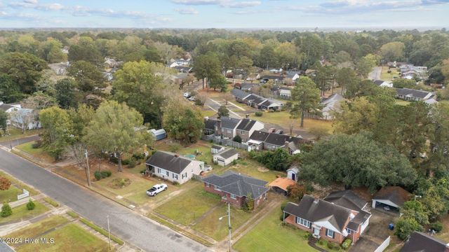 802 Westminster Lane, Kinston, NC 28501