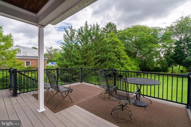 428 MANOR AVE, Millersville, PA 17551