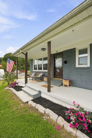 307 Miller St, Livingston, TN 38570