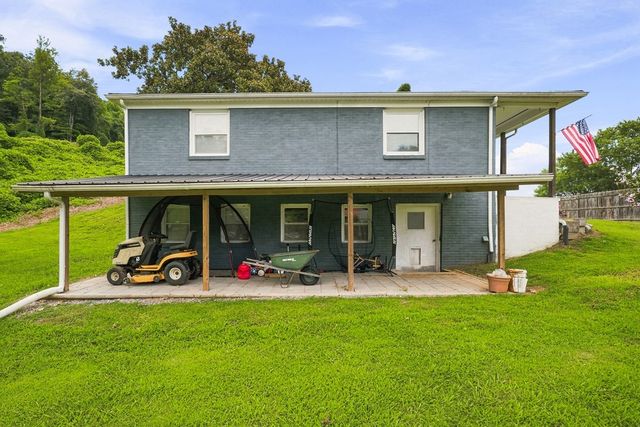 307 Miller St, Livingston, TN 38570