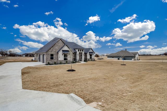 128 Prairie Winds Drive, Poolville, TX 76487