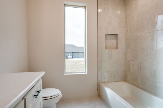 128 Prairie Winds Drive, Poolville, TX 76487