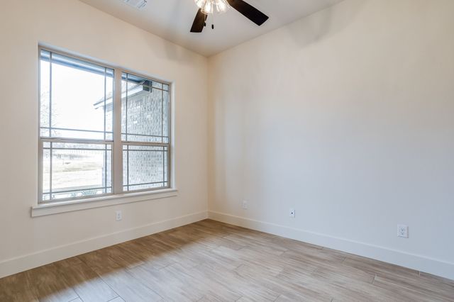 128 Prairie Winds Drive, Poolville, TX 76487