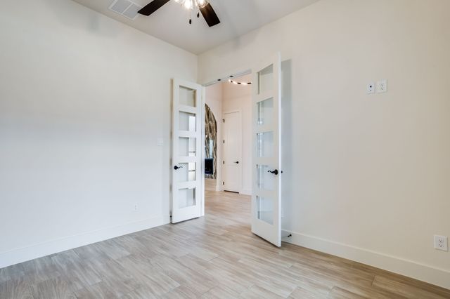 128 Prairie Winds Drive, Poolville, TX 76487