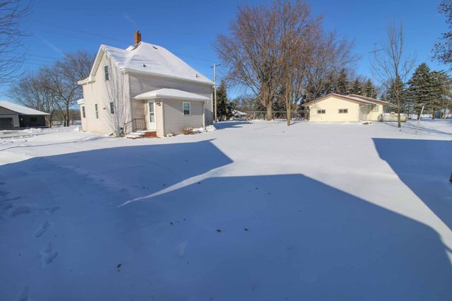 150 Highway 4 N, Meire Grove, MN 56352