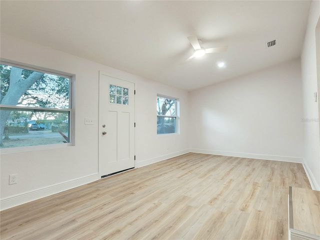 8917 N HIGHLAND AVENUE, Tampa, FL 33604