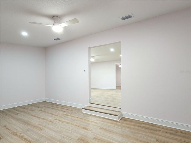 8917 N HIGHLAND AVENUE, Tampa, FL 33604