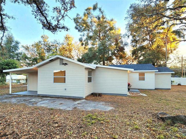 8917 N HIGHLAND AVENUE, Tampa, FL 33604