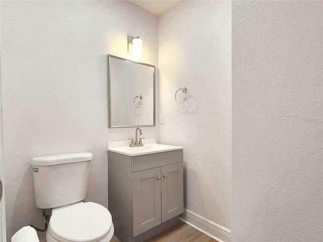 8917 N HIGHLAND AVENUE, Tampa, FL 33604