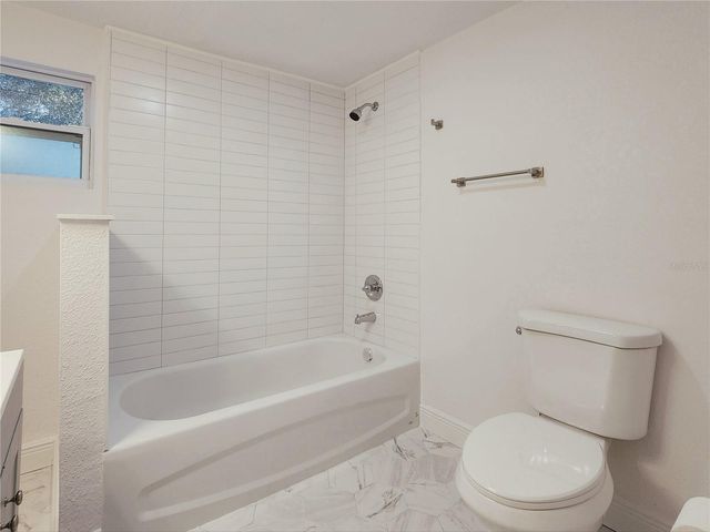 8917 N HIGHLAND AVENUE, Tampa, FL 33604