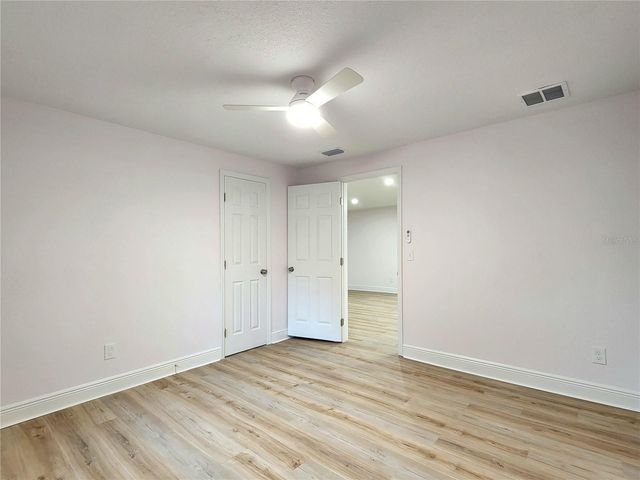 8917 N HIGHLAND AVENUE, Tampa, FL 33604