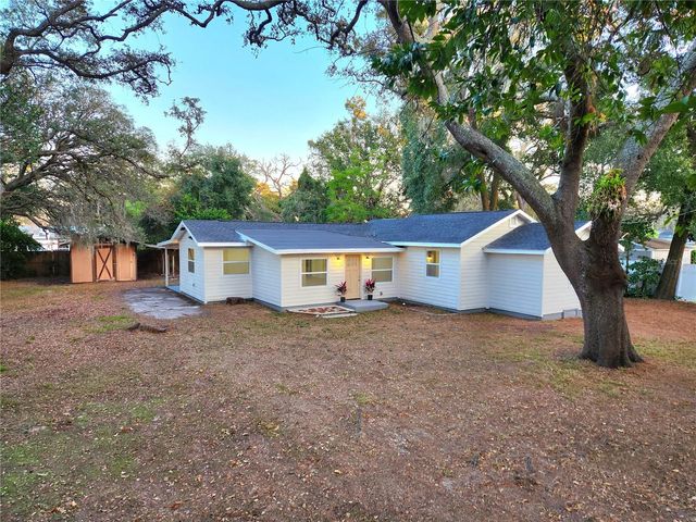 8917 N HIGHLAND AVENUE, Tampa, FL 33604