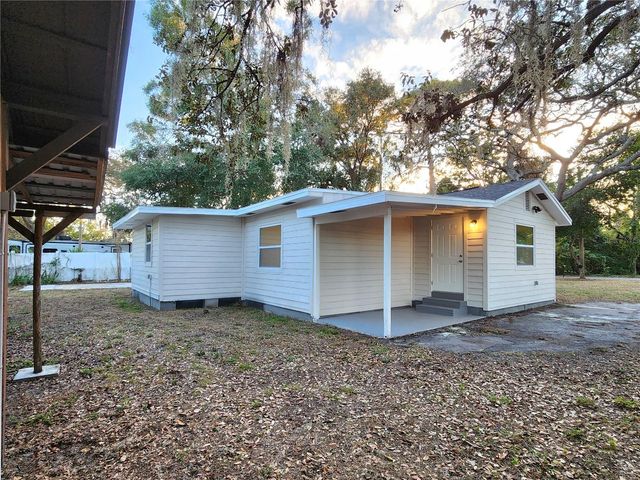 8917 N HIGHLAND AVENUE, Tampa, FL 33604