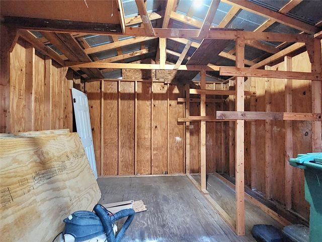 8917 N HIGHLAND AVENUE, Tampa, FL 33604