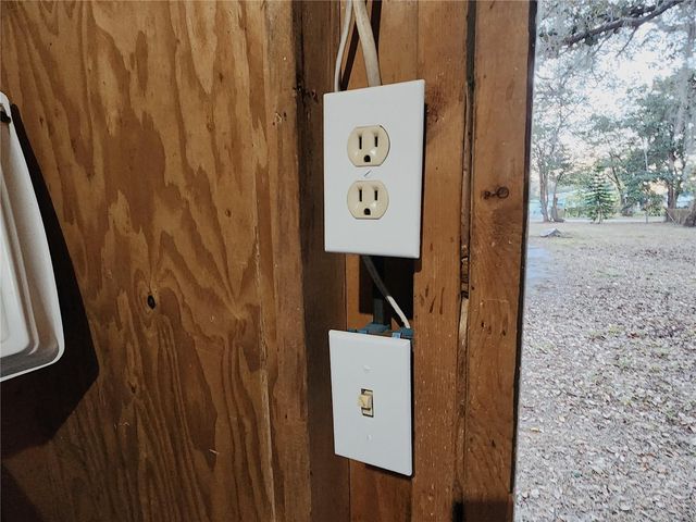 8917 N HIGHLAND AVENUE, Tampa, FL 33604