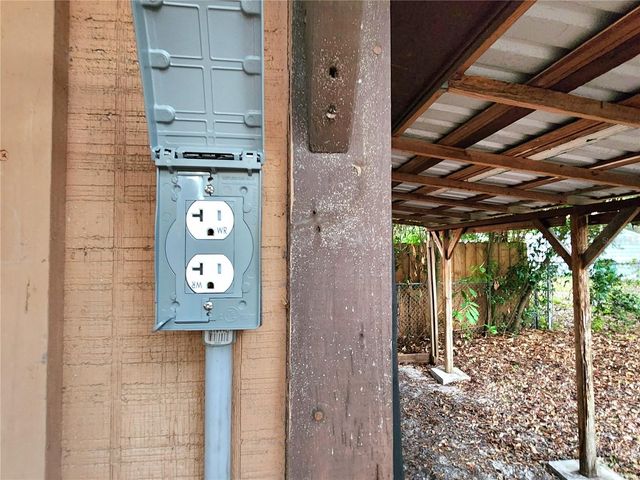 8917 N HIGHLAND AVENUE, Tampa, FL 33604