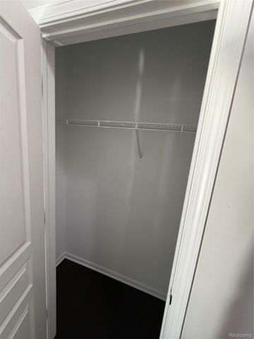 31065 Tremont Lane, Beverly Hills Village, MI 48025
