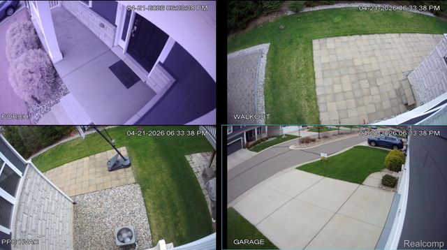 31065 Tremont Lane, Beverly Hills Village, MI 48025