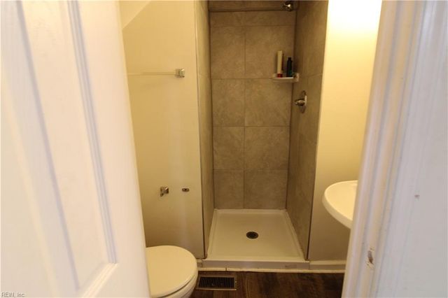 1321 W 27th ST, Norfolk, VA 23508