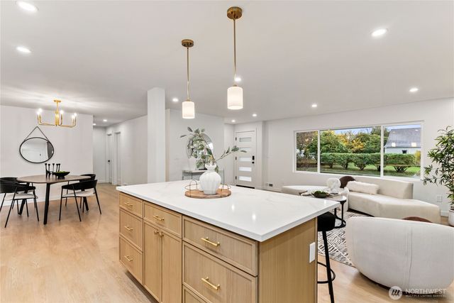 110 17th Street SW, Puyallup, WA 98371