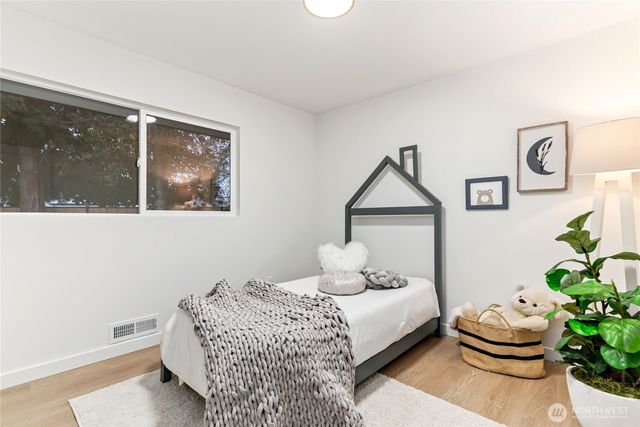 110 17th Street SW, Puyallup, WA 98371