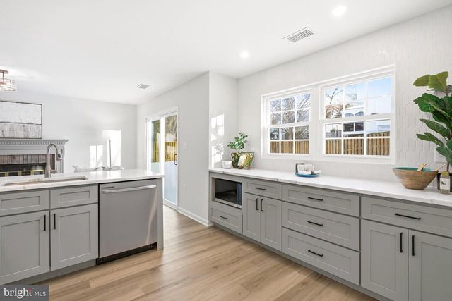 6519 SARA ALYCE CT, Burke, VA 22015