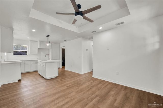 670 W Durham Avenue, Raymondville, TX 78580