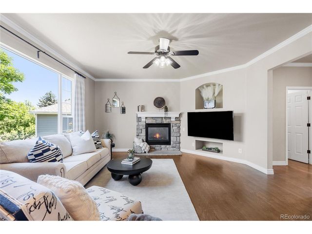 7099 Cerney Cir, Castle Pines, CO 80108