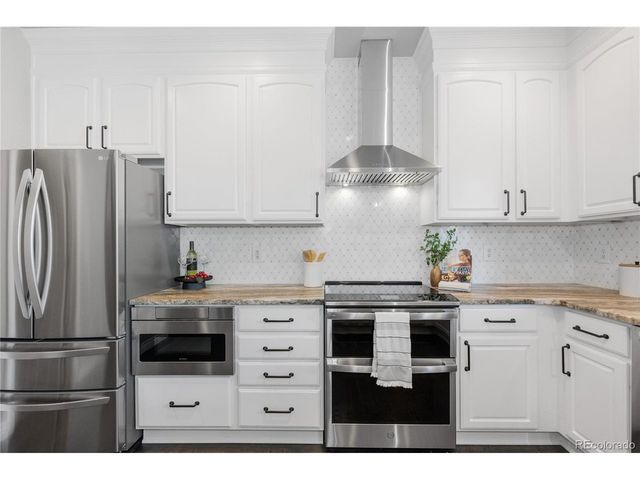 7099 Cerney Cir, Castle Pines, CO 80108