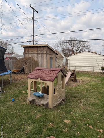 13272 Pullman Street, Southgate, MI 48195