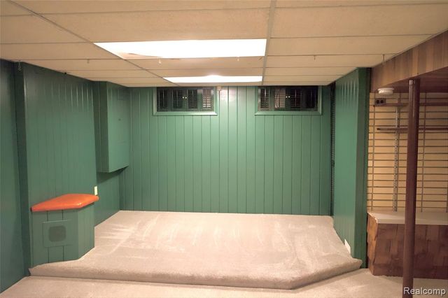 211 Arcola Street, Garden City, MI 48135