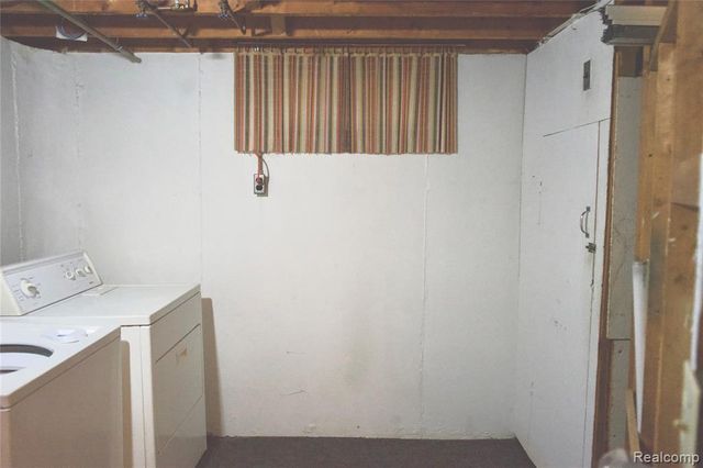 211 Arcola Street, Garden City, MI 48135