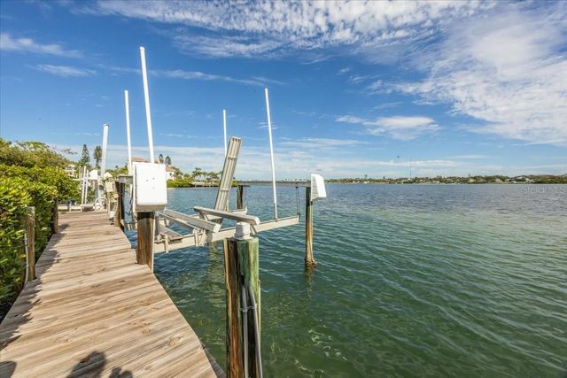 1304 CASEY KEY ROAD, Nokomis, FL 34275