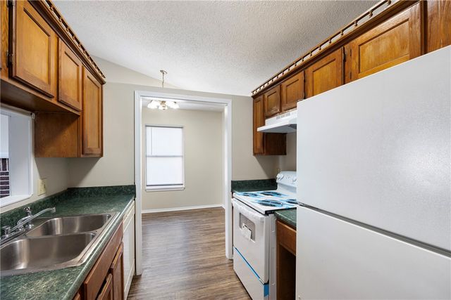 2207 Timberwood Lane, Russellville, AR 72802