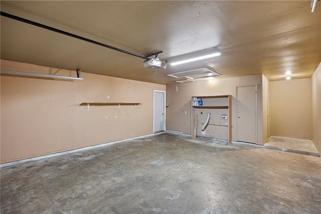 2207 Timberwood Lane, Russellville, AR 72802