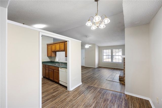 2207 Timberwood Lane, Russellville, AR 72802