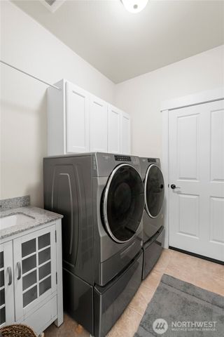 2234 29th Court NW, Olympia, WA 98502