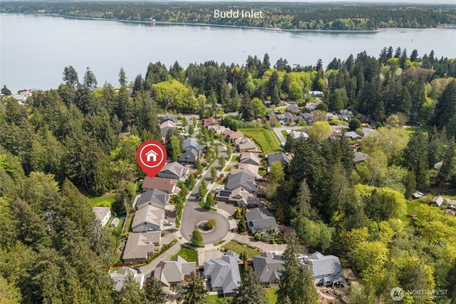 2234 29th Court NW, Olympia, WA 98502