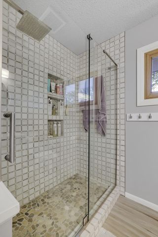 4541 Heritage Hills Circle, Bloomington, MN 55437