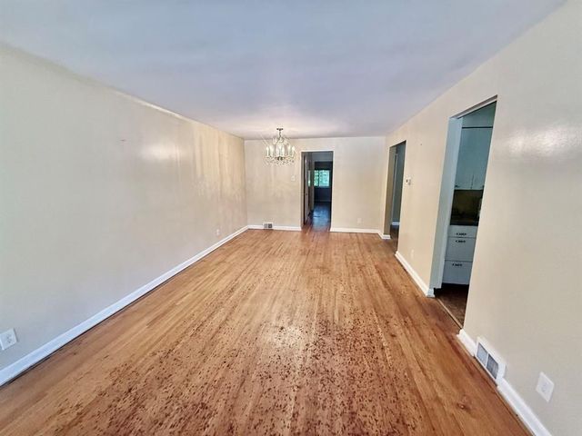 109 Lang Court, Point Breeze, PA 15208