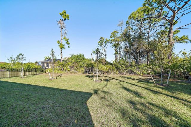 196 JENNIFER DRIVE, Rotonda West, FL 33947