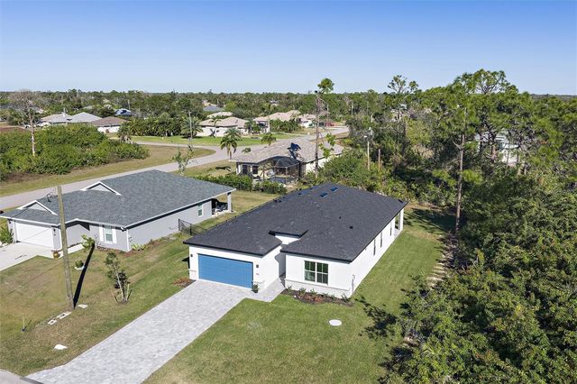 196 JENNIFER DRIVE, Rotonda West, FL 33947