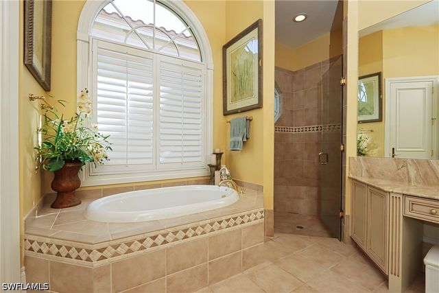 9799 Bay, Estero, FL 34135